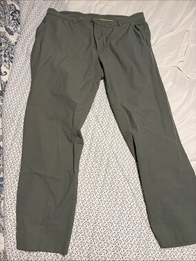 Men's Olive Green Stretch Chino Pants 38x30 Vinyard vines